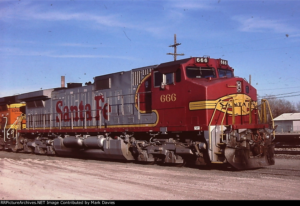 ATSF 666